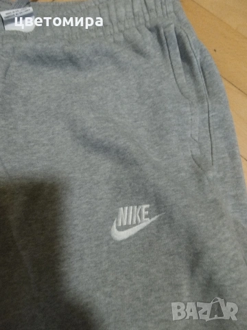 Nike размер XL , снимка 2 - Спортни дрехи, екипи - 53211347