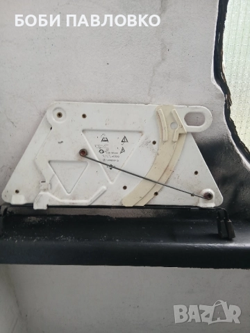 Оем сгъваем триъгълник w202 , снимка 15 - Аксесоари и консумативи - 51985173