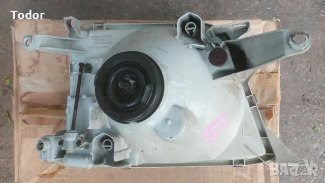ляв фар Toyota Land cruiser 90, снимка 3 - Части - 50218873