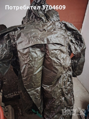 много здрав дъждобран, снимка 4 - Екипировка - 53326978