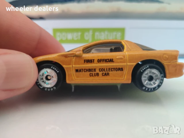 Метална количка Camaro Z28 Matchbox Collectors Club Car First Official, снимка 10 - Колекции - 50755568
