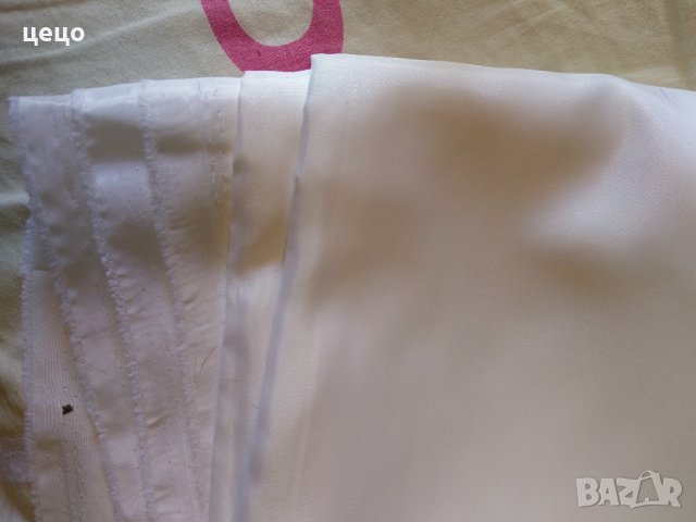 Продавам бял плат полиестер, снимка 2 - Платове и дамаски - 36236533