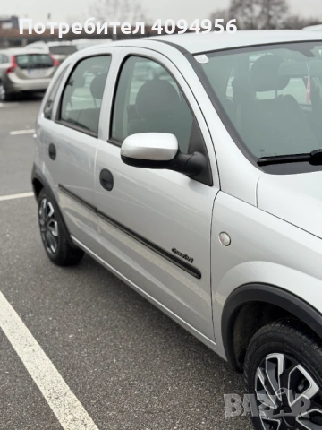 Opel Corsa C 1.2i 75кс, снимка 6 - Автомобили и джипове - 53215259