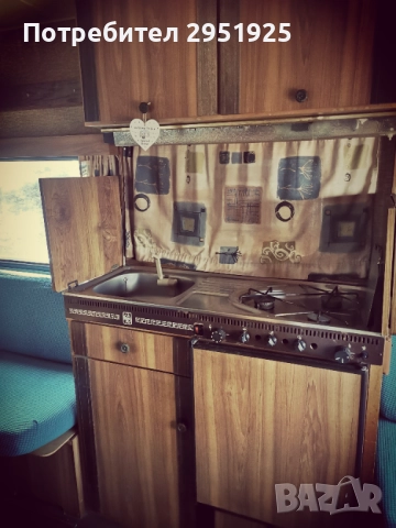 Каравана  Knaus, снимка 2 - Каравани и кемпери - 51851733