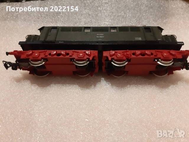 E44 Piko H0 E-lok E244, снимка 5 - Колекции - 51762798
