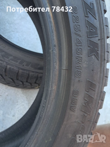 Зимни гуми 225/45/18 - 2 бр, снимка 4 - Гуми и джанти - 51813650