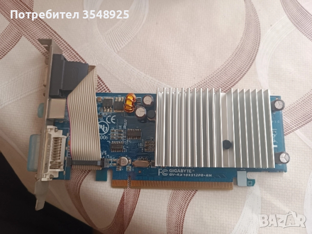 Видеокарта Gigabyte GV-RX 105512P8-RH, снимка 2 - Видеокарти - 51512208