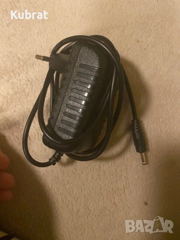 Мини прожектор - нов, с комплект аксесоари, снимка 9 - Плейъри, домашно кино, прожектори - 53575172