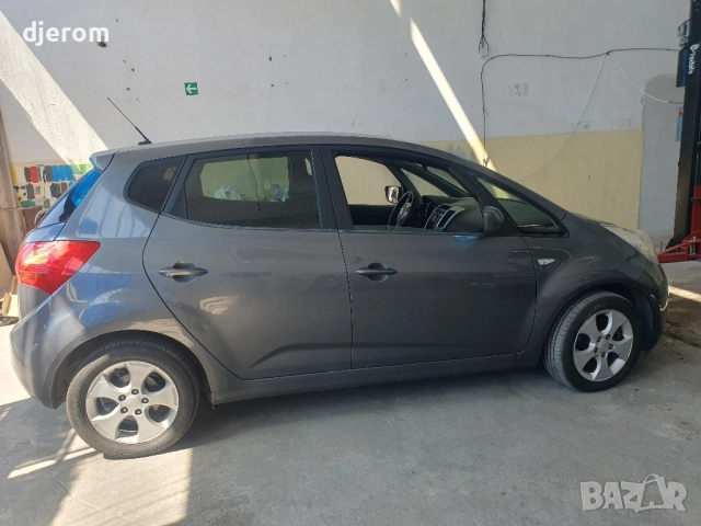 продавам кия венга, снимка 7 - Автомобили и джипове - 51467327