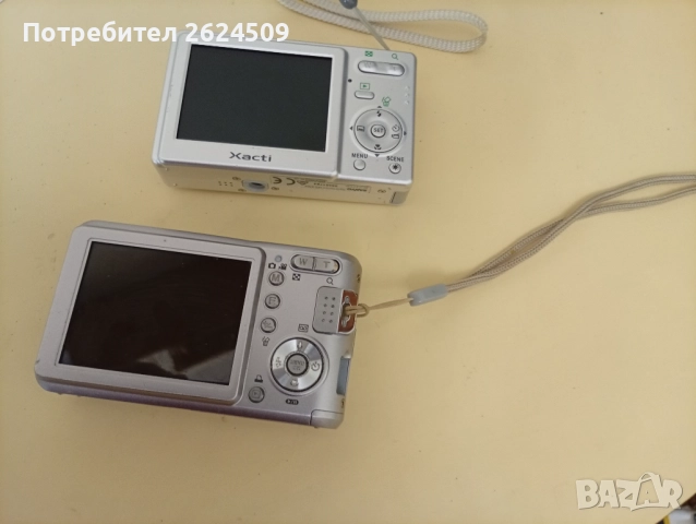 Два броя фотоапарати, снимка 2 - Фотоапарати - 52240403