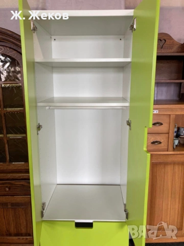 Гардероб, снимка 2 - Гардероби - 53171527