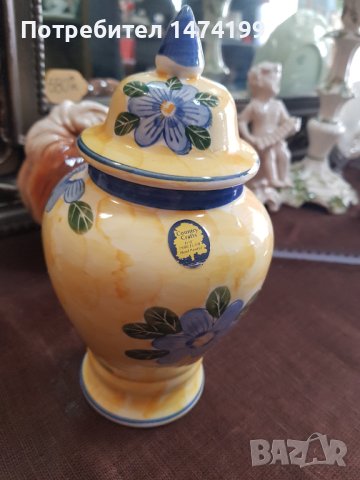 урна/ваза/джинджифилов буркан, ръчно рисуван