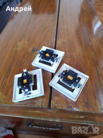 Стар електрически ключ за стълбищно осветление, снимка 4 - Други ценни предмети - 33464335