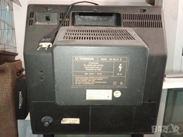 телевизор Thomson 14 инча, снимка 5 - Телевизори - 52871607