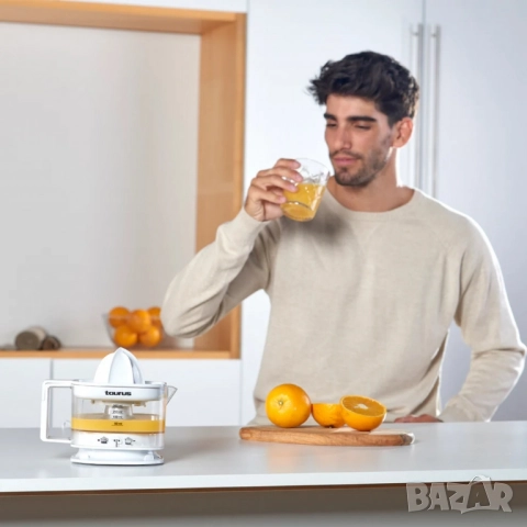 Компактна сокоизтисквачка Taurus TC-350, 25W, с двупосочно въртене и кана, снимка 2 - Сокоизстисквачки и цитрус преси - 51921467