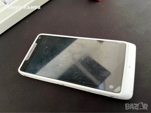 Motorola RAZR i XT890, снимка 3 - Motorola - 52949949