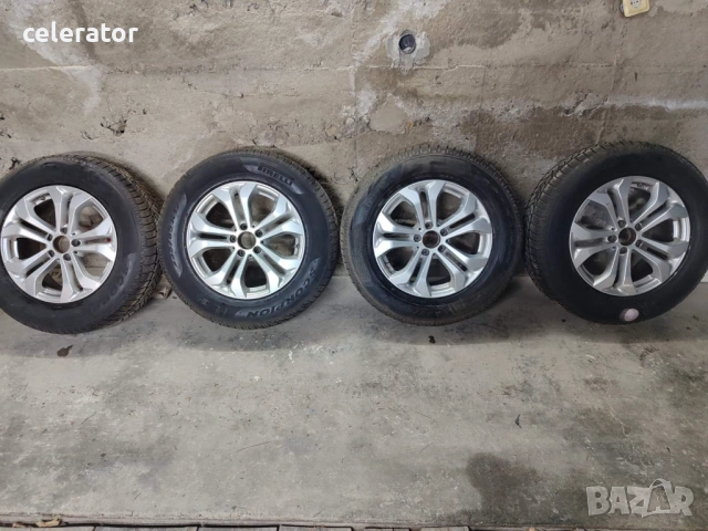 Гуми 4бр Pirelli 235/65/R17 с оригинални Джанти за Mercedes GLC 