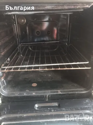 Продавам употребявана печка Индезит , снимка 3 - Печки, фурни - 49938890