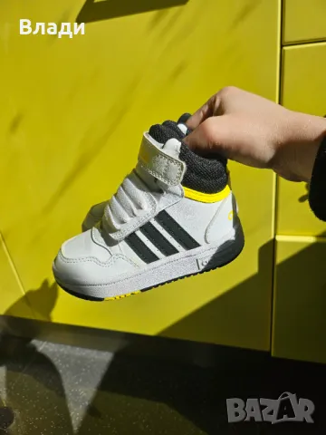 Детски оригинални маратонки 22номер, снимка 2 - Детски маратонки - 49388496