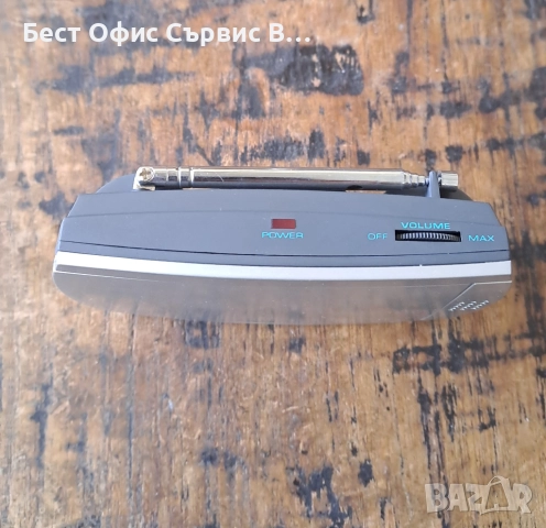 радио транзистор с часовник аларма плъзгащо се мазно, снимка 6 - Радиокасетофони, транзистори - 52063473