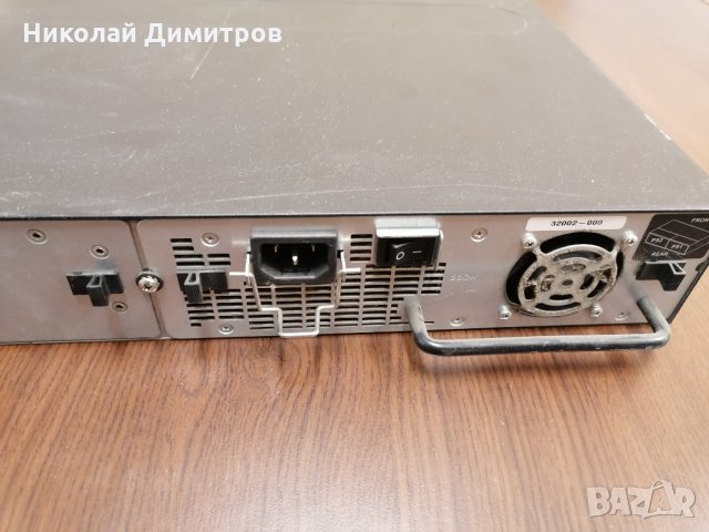 Продавам switch Brocade FESX-424HF PREM, снимка 4 - Суичове - 35033370