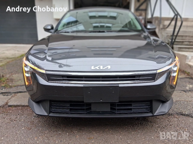 Киа К4 LX 2.0i 18 500km, снимка 3 - Автомобили и джипове - 52823838