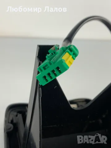 Конзола на скоростният лост за автоматик на Пежо 607 Peugeot 607, снимка 3 - Аксесоари и консумативи - 48548955