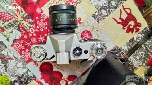 Фотоапарат Зенит-е , снимка 2 - Фотоапарати - 43405437