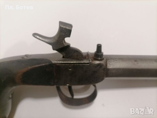 Голям капсулен пистолет , снимка 3 - Антикварни и старинни предмети - 40633031