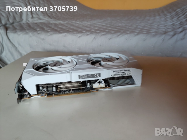 Sapphire Pure rx9060xt 16gb + 700W захранавен, снимка 4 - Видеокарти - 52788183