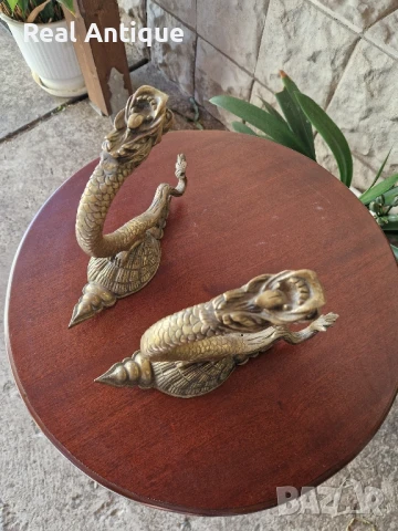 Чифт Уникални антикварни английски бронзови държачи за завеси от 19 век , снимка 4 - Антикварни и старинни предмети - 50605375