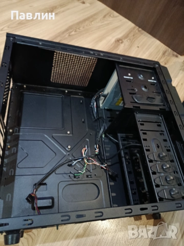 Компютърна кутия COOLER MASTER, снимка 2 - Захранвания и кутии - 52849966