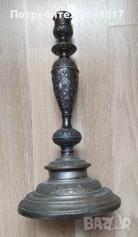 Стар свещник