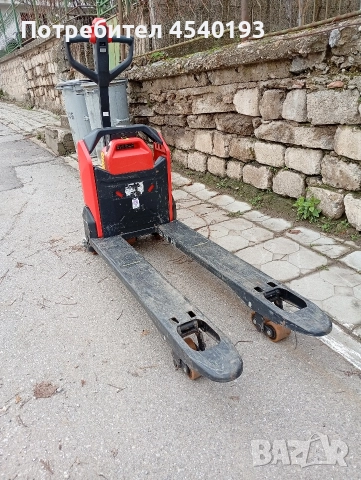 палетна количка , снимка 2 - Подемници - 52595594