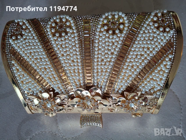 Елегантна чантичка, снимка 6 - Чанти - 51072184