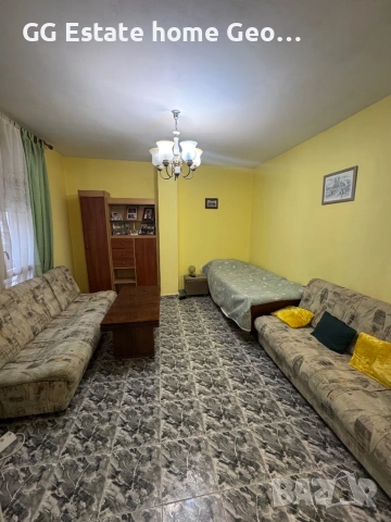 Продава тристаен център Стара Загора