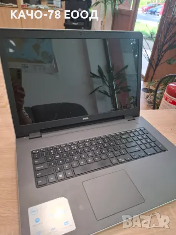 Лаптоп Dell Inspirion 17