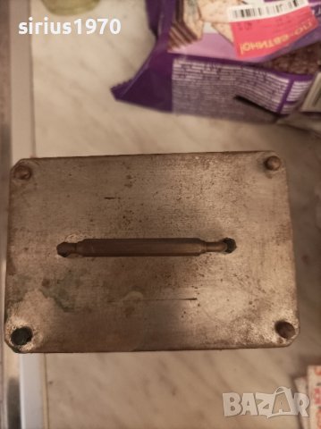 юнгханс немски часовник жокер с латерна профилактиран, снимка 5 - Стенни часовници - 44002177