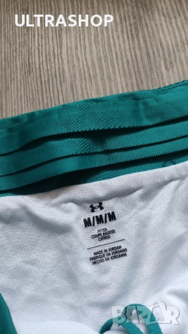 Нови дамски шорти Under Armour M size, снимка 10 - Къси панталони и бермуди - 51603613