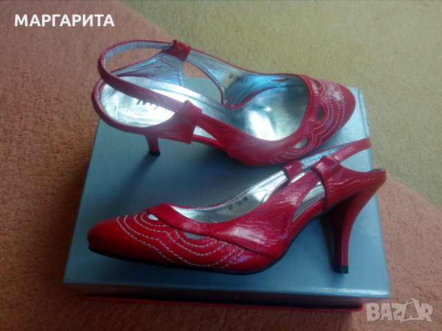 Дамски лачени обувки, снимка 1 - Дамски обувки на ток - 26417222