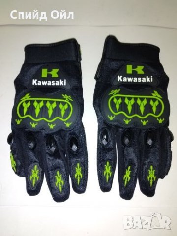 Мото ръкавици с протектор