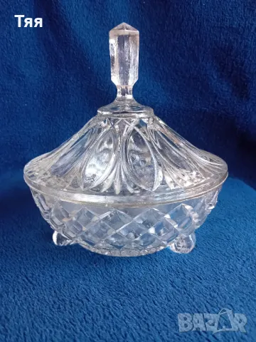 Голяма стъклена захарница/бонбониера