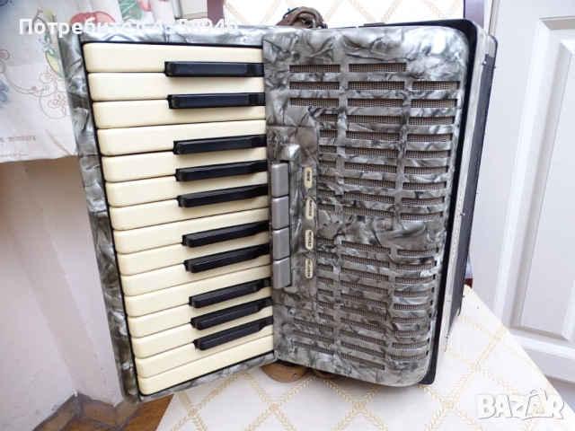 Акордеон Weltmeister – винтидж украса, декор - дом или заведение, снимка 7 - Декорация за дома - 51690723