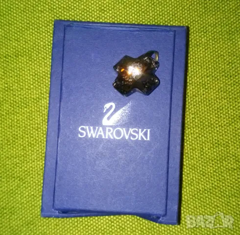Swarovski кристали - висулка кръстче , снимка 2 - Подаръци за жени - 48313352
