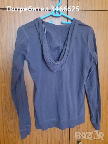 Дамска блуза Clockhouse , снимка 2 - Блузи с дълъг ръкав и пуловери - 37698956