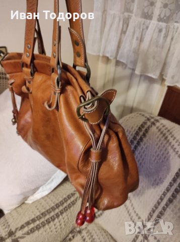 Дамска чанта Tiberland от телешки бокс, снимка 6 - Чанти - 35298012