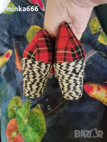 Дамски обувки, снимка 5 - Дамски ежедневни обувки - 53047832