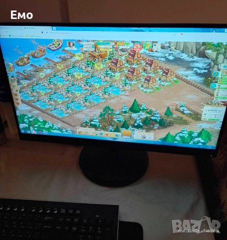 Монитор Lenovo 27″, Full HD, супер състояние, снимка 3 - Монитори - 53385946