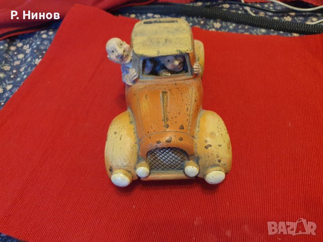 керамична фигурка автомобил на пикник UK 60те години