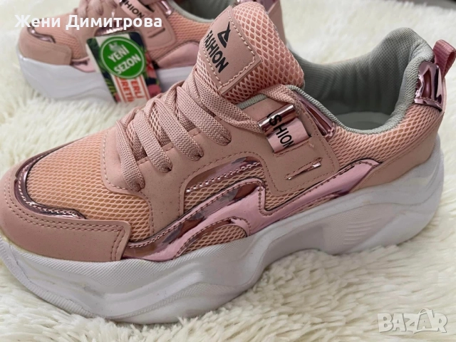 Дамски маратонки, снимка 2 - Маратонки - 51697504